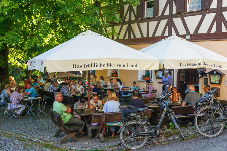 biergartenfront